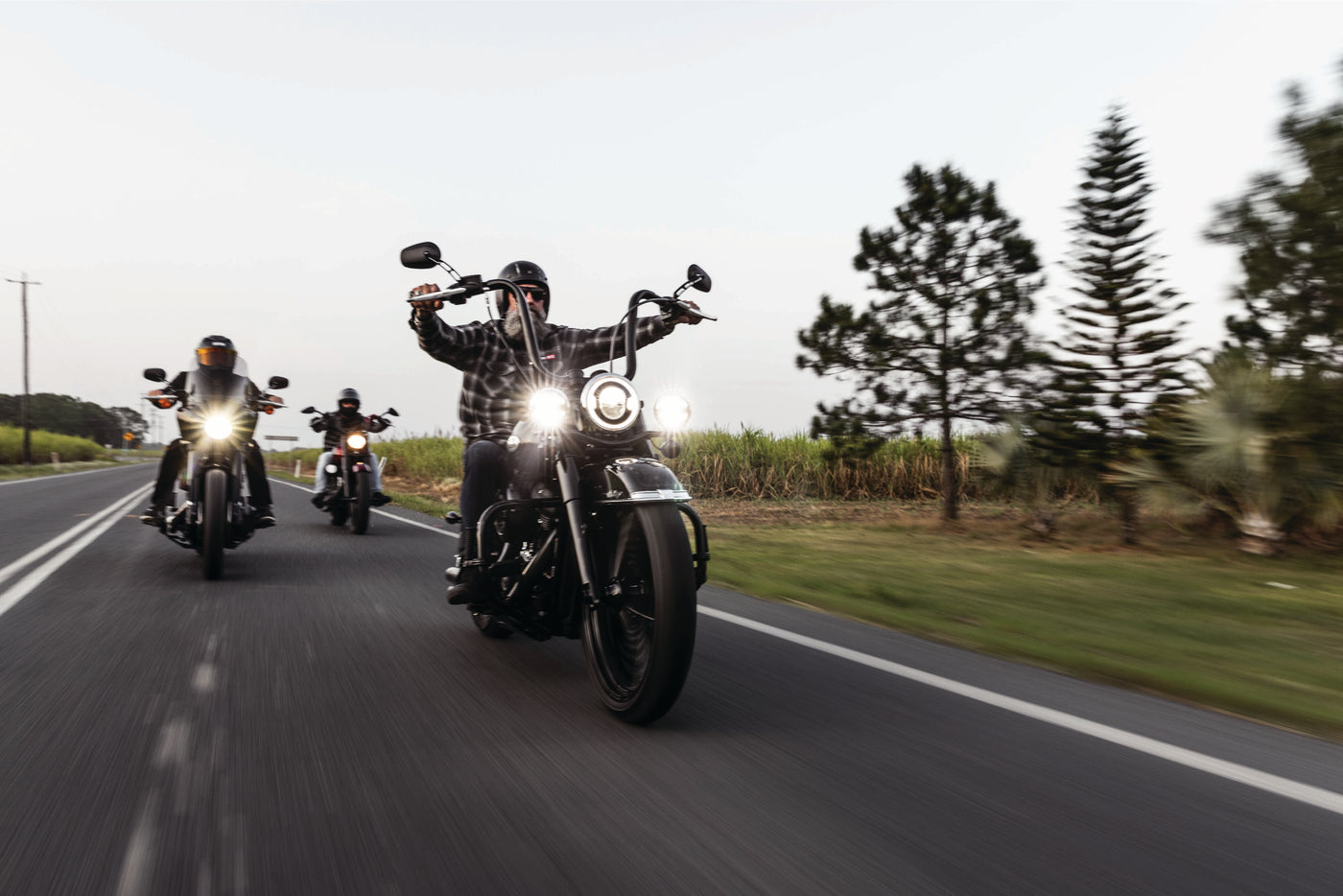 FASTLANE CUSTOM GARAGE - HARLEY DAVIDSON PARTS STORE